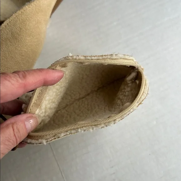 GAP VINTAGE SEUDE LEATHER FLEESE with MATCHING COIN PURSE  BEIGE  PURSE BAG TOTE - Picture 10 of 16